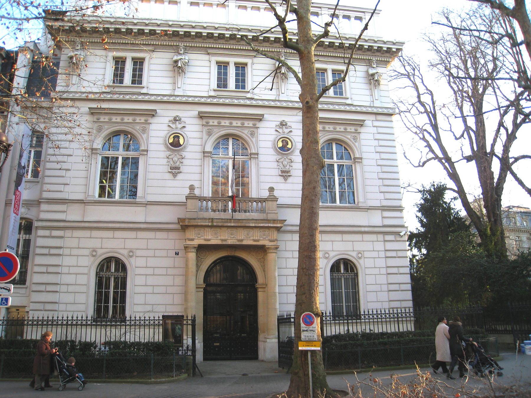 The stone façade of Musée Cernuschi beside Parc Monceau, photographed in 2008