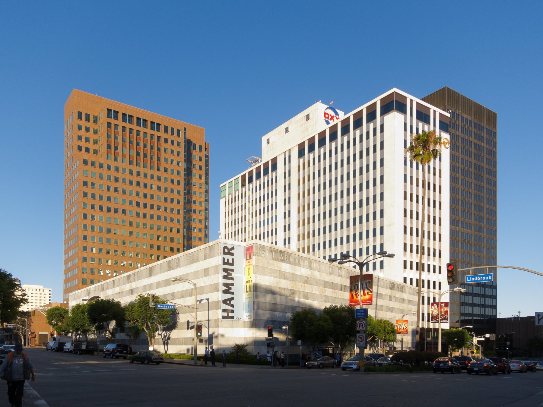 Hammer Museum on Wilshire Boulevard in Westwood, photographed in June 2012 before its later expansion