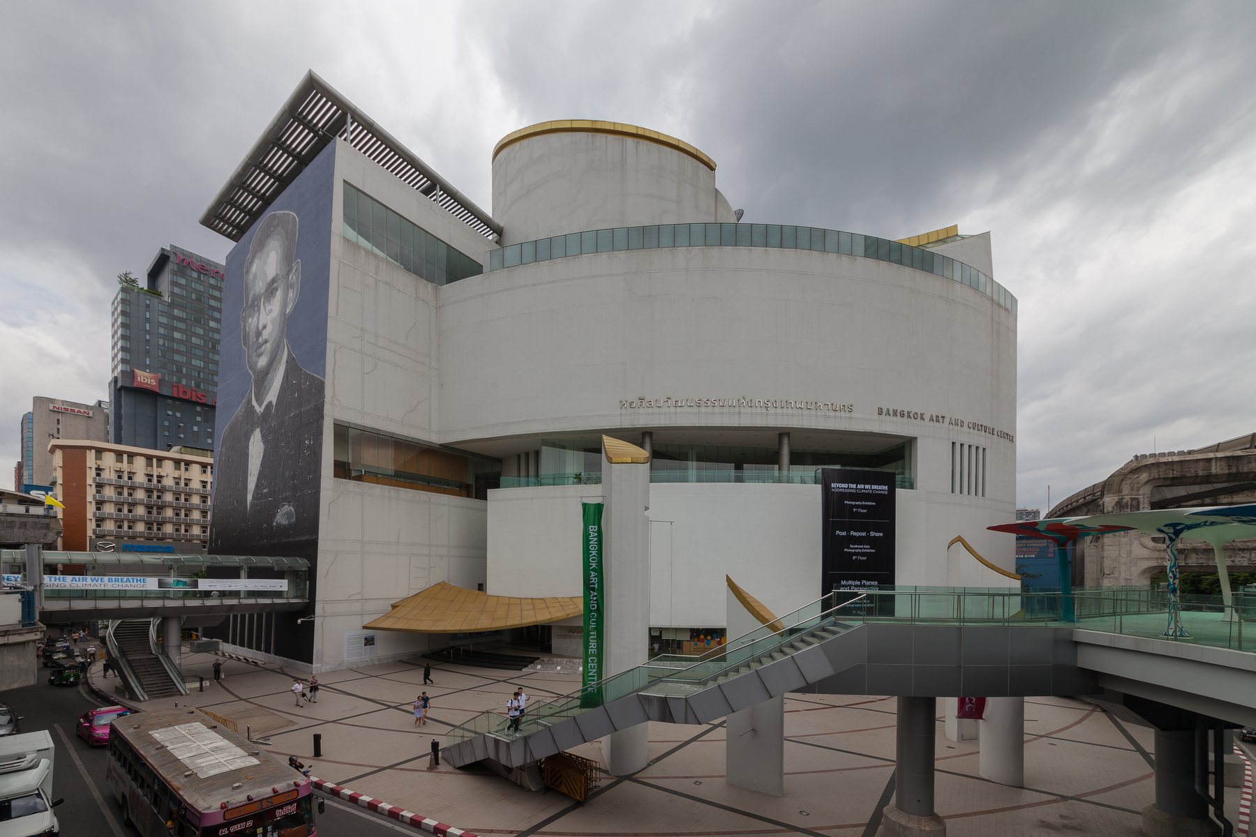 Bangkok Art and Culture Centre beside the National Stadium skywalk, photographed in 2018